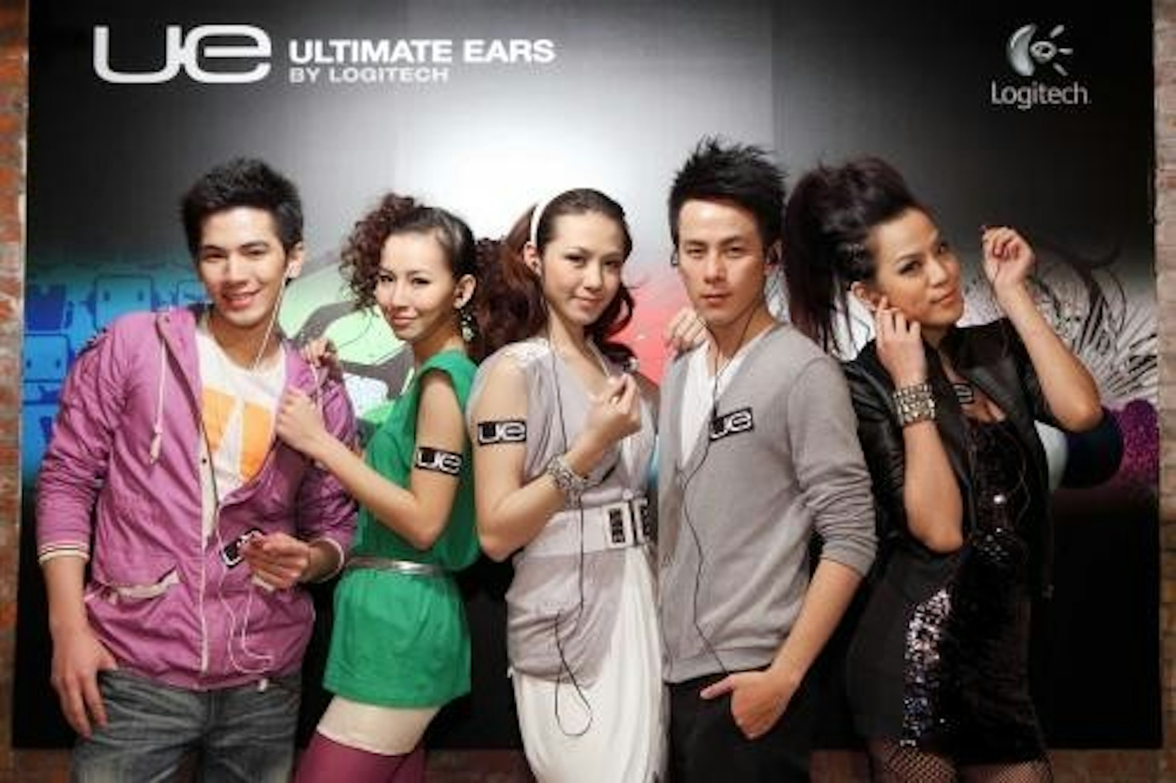 是Logitech旗下Ultimates Ears推出全系列多樣化隔音耳機這篇文章的首圖