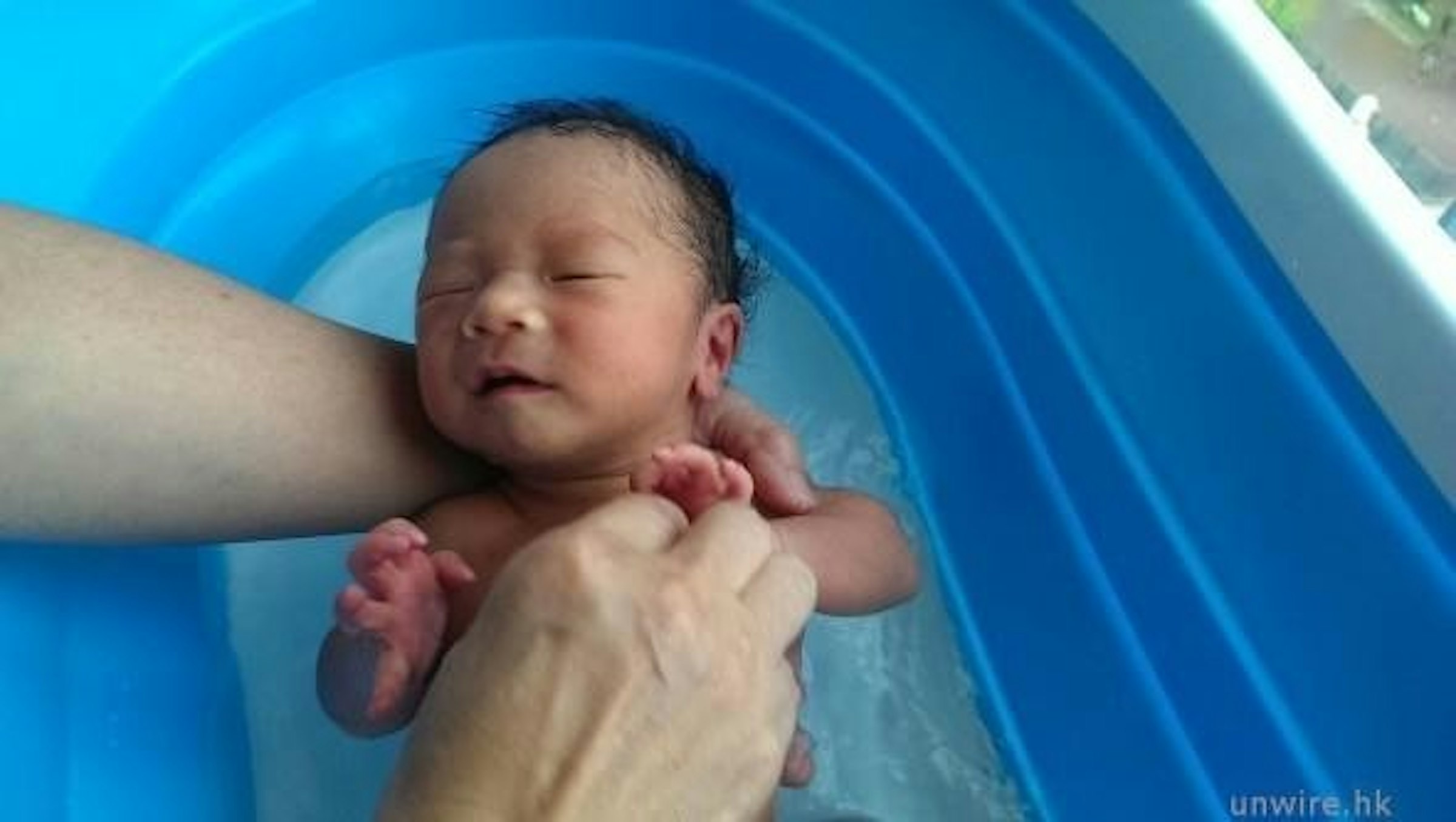是親子日記：Google 雲端同步! 電子化記錄 BB 餵奶、便便與睡眠時間這篇文章的首圖