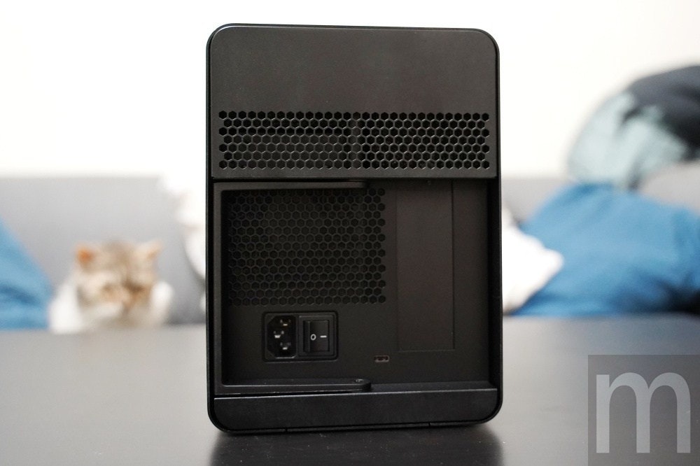 是動手玩/方便強化額外圖像運算需求的eGPU外接顯示卡盒Razer Core X這篇文章的第4圖