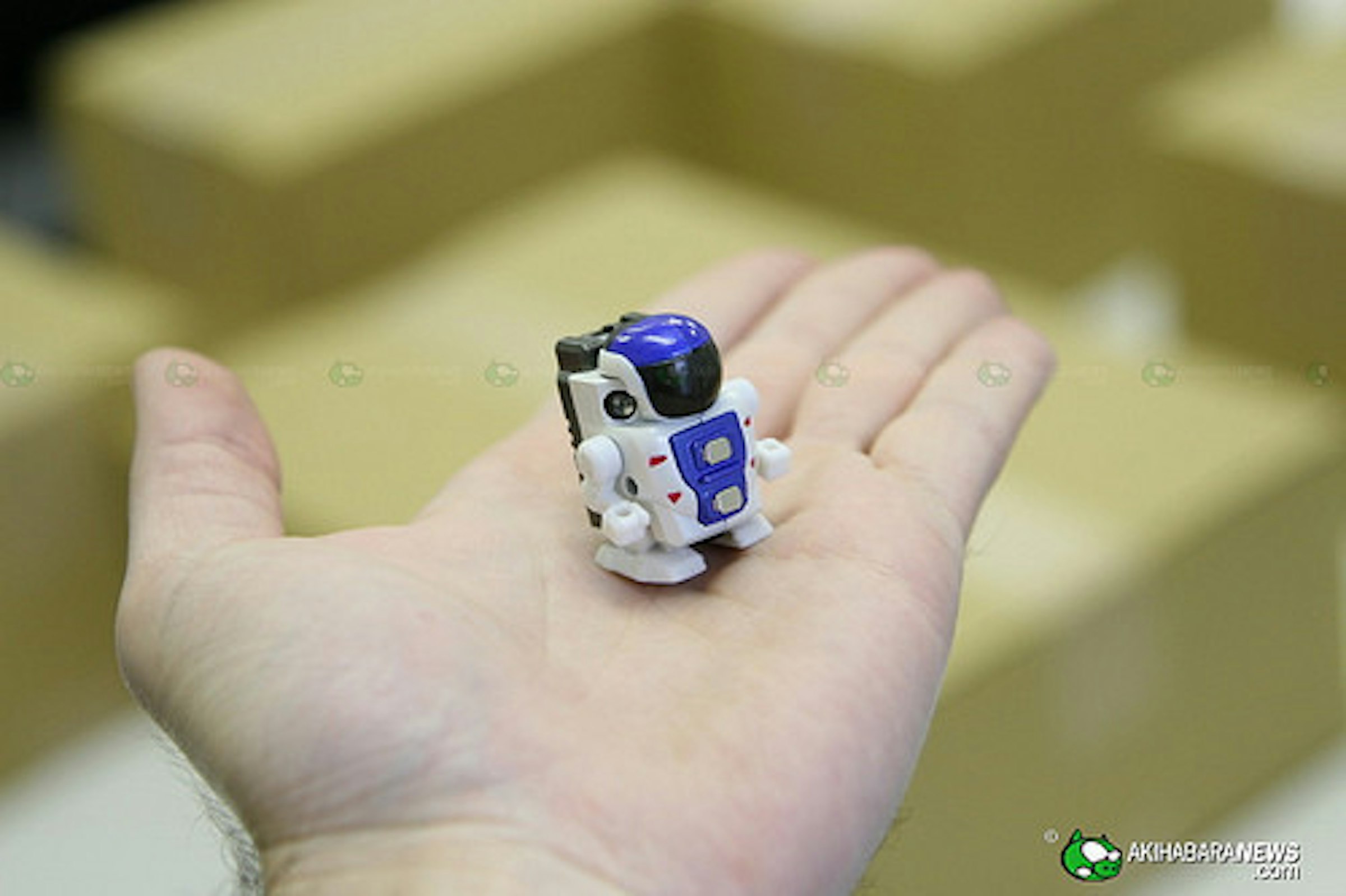 是人工知能ROBO-Q~~~!!參見!!(第二頁新增照片^^")這篇文章的首圖