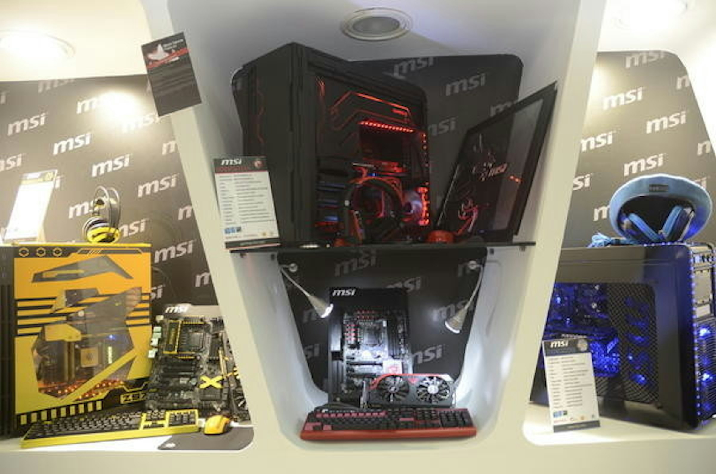 是Computex 2014：微星在會場上的主機板展示這篇文章的首圖