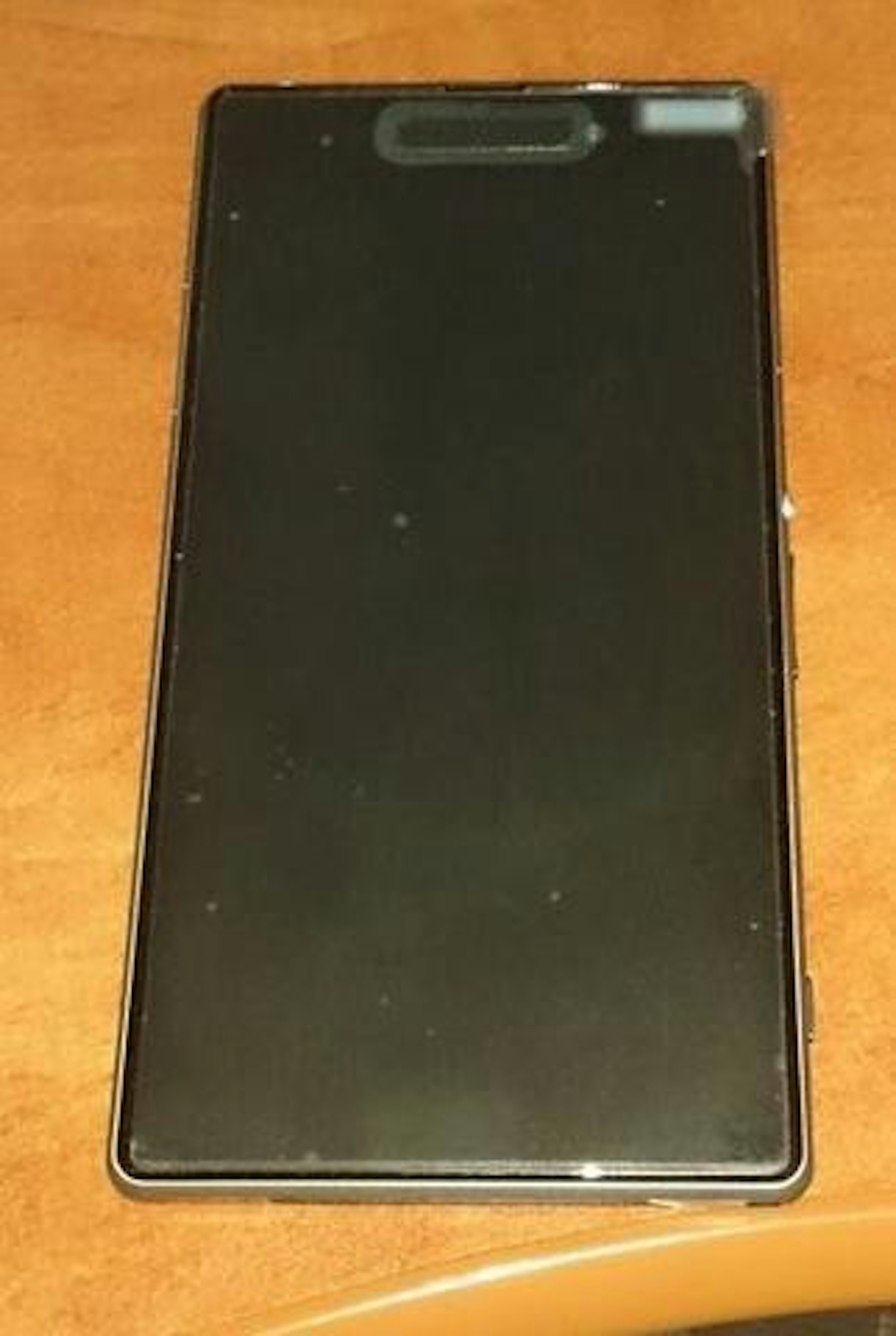 是可能搭載 1/1.6 吋大感光元件， Sony Xperia Homani 外型曝光這篇文章的首圖
