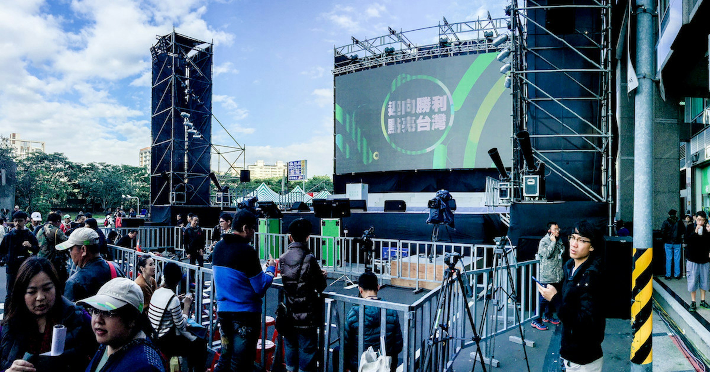 是[面白日本] 台日新聞工作習慣大不同，正式服裝、事先預約、授權簽名全都不能少這篇文章的第1圖