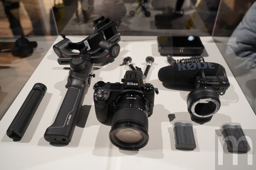 是Nikon推出搭配Z6的電影製作套件組、新版相機韌體與新款超廣角鏡頭這篇文章的首圖